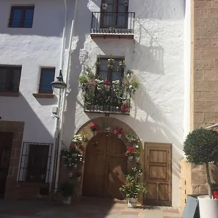 بيت للعطل Cute Pueblo House In Heart Of Old Town