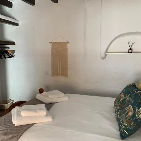 Cute Pueblo House In Heart Of Old Town بيت للعطل