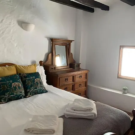 Cute Pueblo House In Heart Of Old Town بيت للعطل خافييا