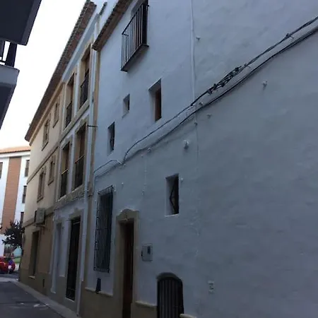 بيت للعطل Cute Pueblo House In Heart Of Old Town *