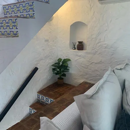 بيت للعطل Cute Pueblo House In Heart Of Old Town *