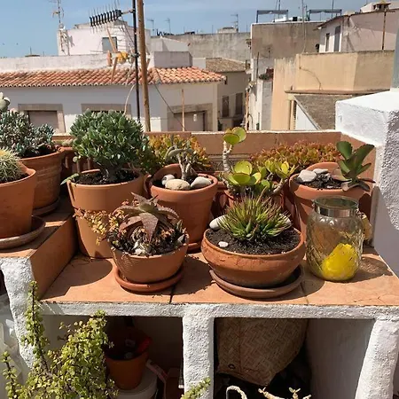بيت للعطل Cute Pueblo House In Heart Of Old Town