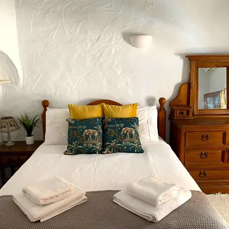 Cute Pueblo House In Heart Of Old Town Дом отдыха Хавеа